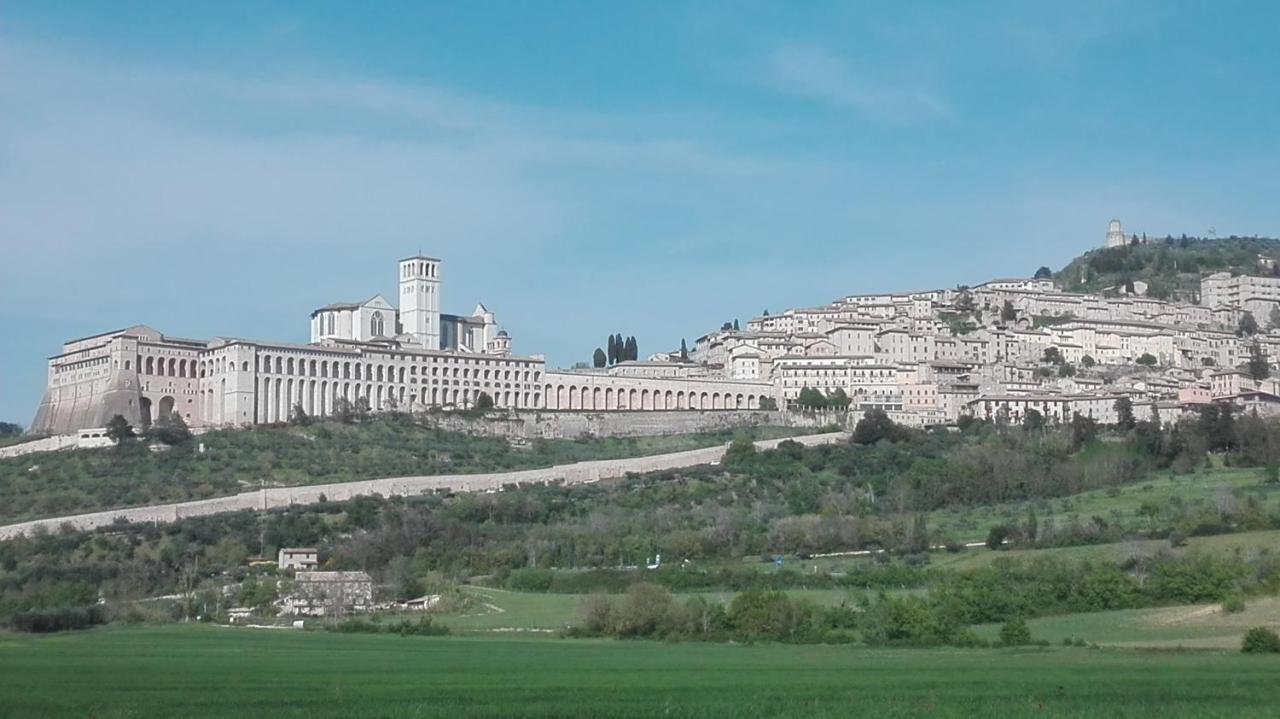 Casa Del Frate Apartment Assisi Exterior foto