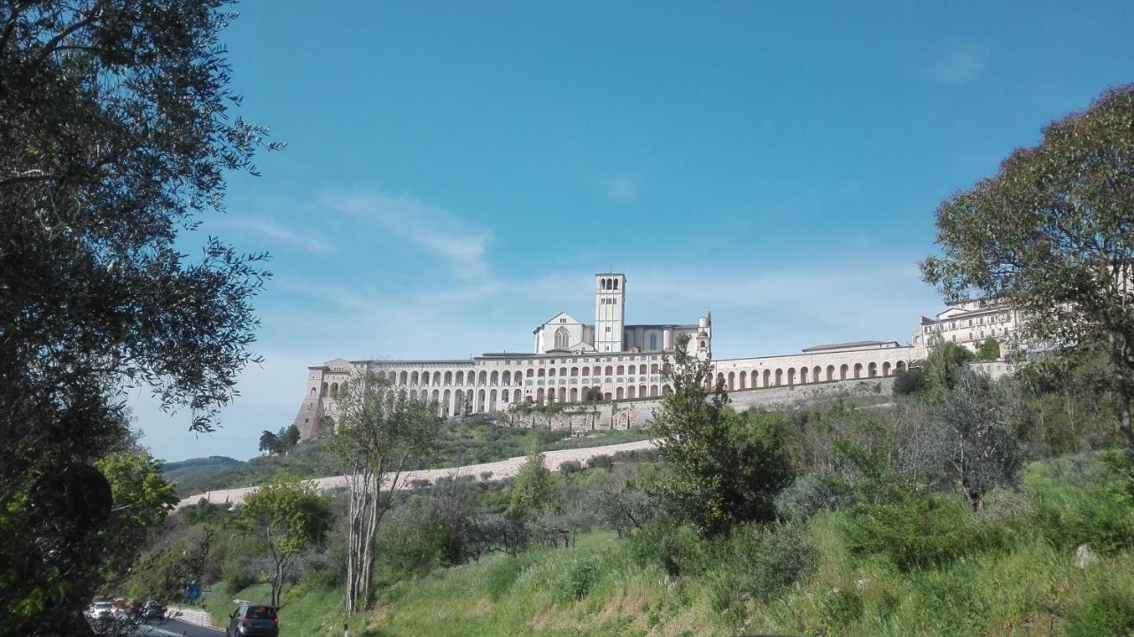 Casa Del Frate Apartment Assisi Exterior foto