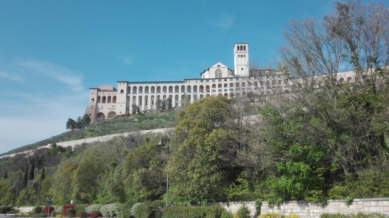 Casa Del Frate Apartment Assisi Exterior foto
